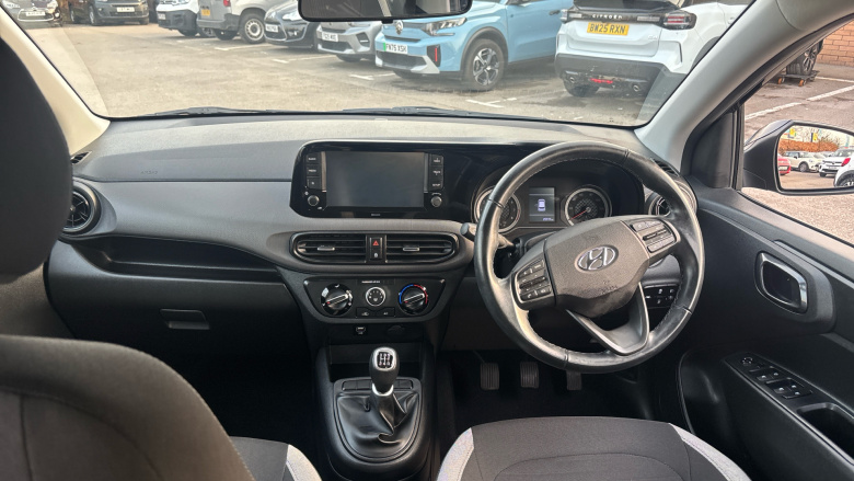 Hyundai i10 1.2 MPi SE Connect 5dr Petrol Hatchback